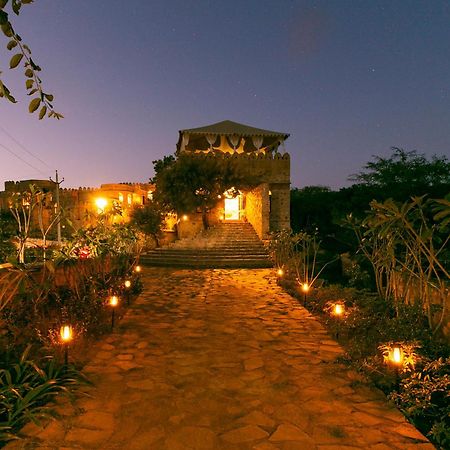 Manmatha A Luxury Retreat Bed & Breakfast Udaipur Dış mekan fotoğraf