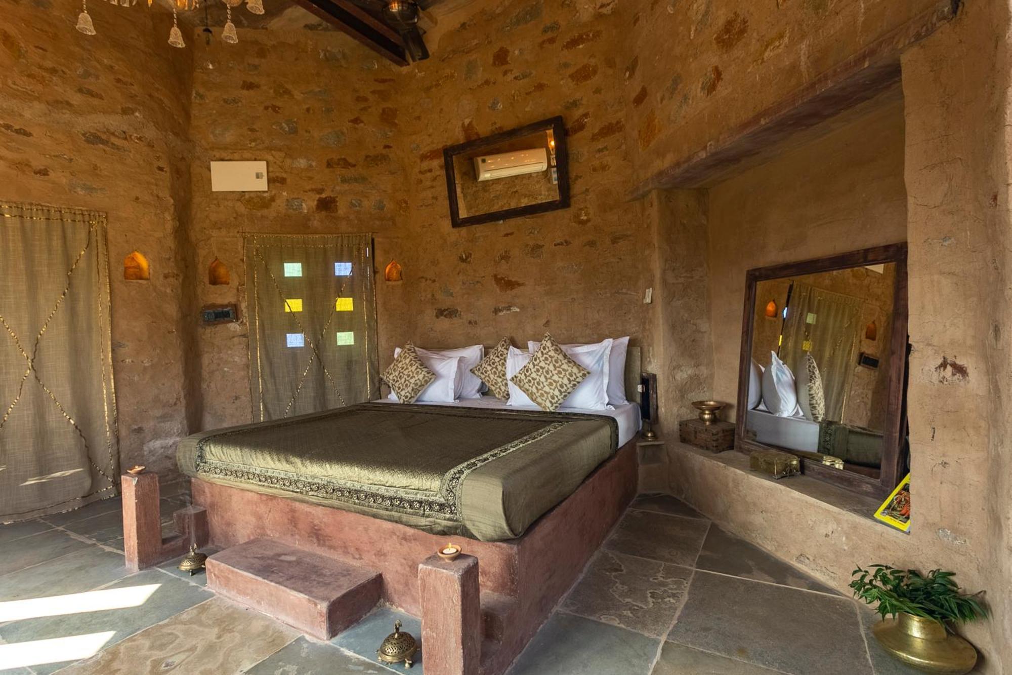 Manmatha A Luxury Retreat Bed & Breakfast Udaipur Dış mekan fotoğraf