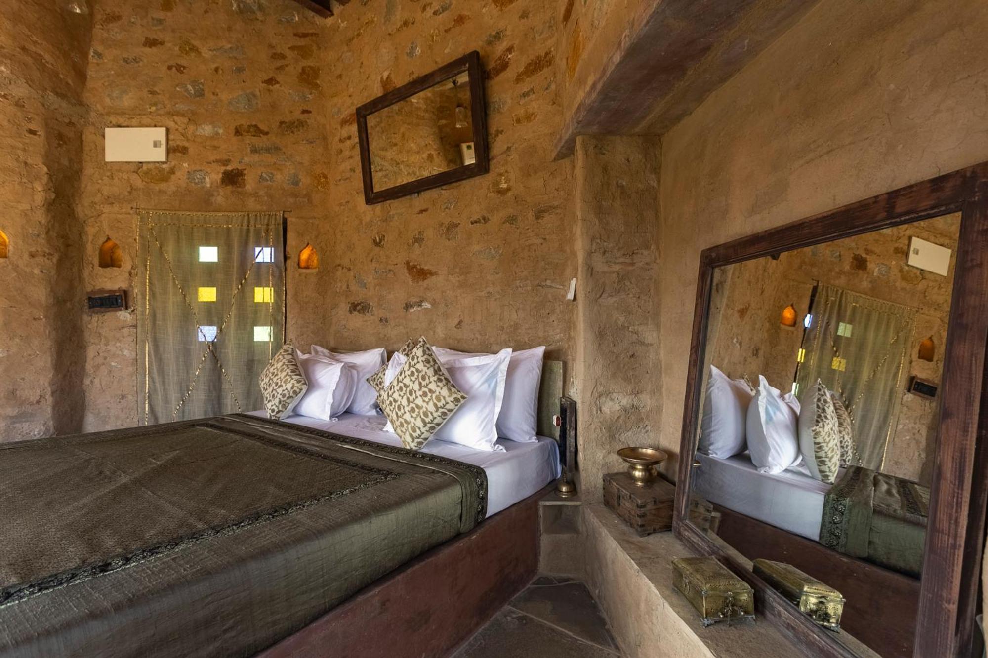 Manmatha A Luxury Retreat Bed & Breakfast Udaipur Dış mekan fotoğraf