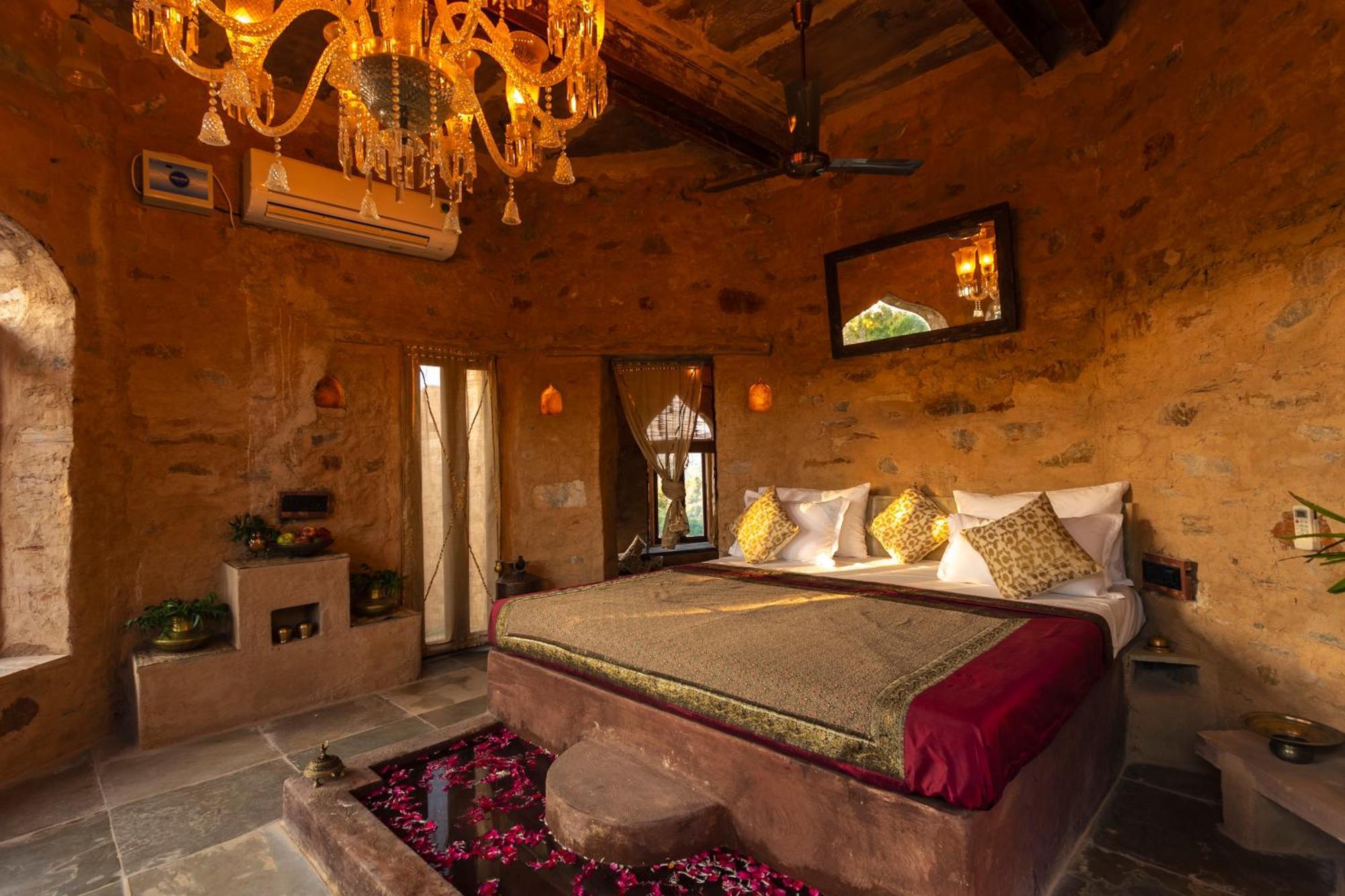 Manmatha A Luxury Retreat Bed & Breakfast Udaipur Dış mekan fotoğraf