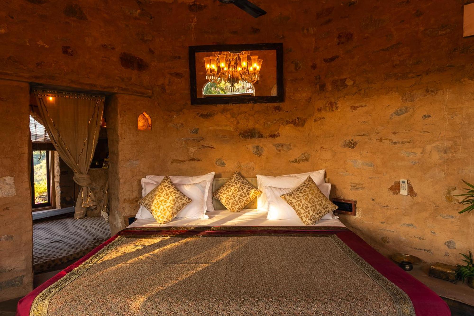 Manmatha A Luxury Retreat Bed & Breakfast Udaipur Dış mekan fotoğraf