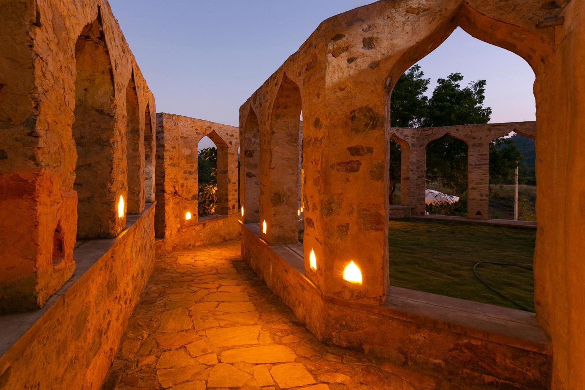 Manmatha A Luxury Retreat Bed & Breakfast Udaipur Dış mekan fotoğraf