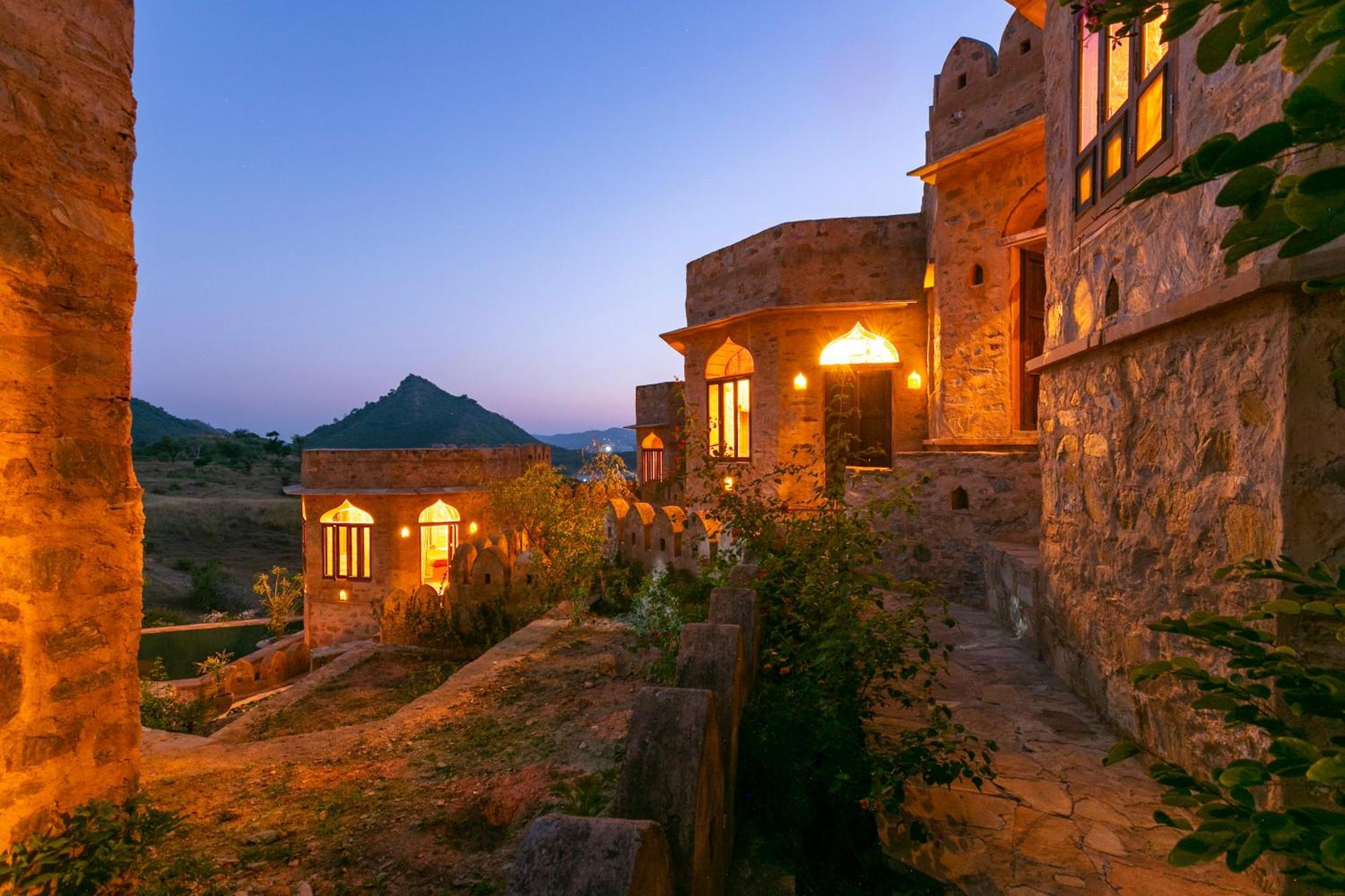 Manmatha A Luxury Retreat Bed & Breakfast Udaipur Dış mekan fotoğraf